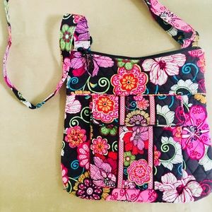 Vera Bradley• Floral Print cross body bag